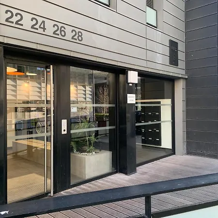 Apartament Charming Eiffel Tower View Issy-les-Moulineaux